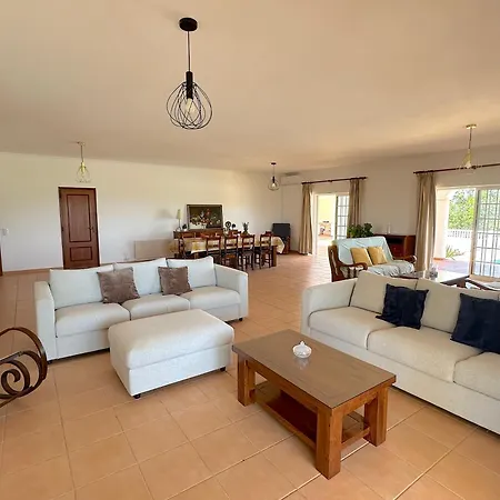 Βίλα Homes Luxurious Stardust With Swimming Pool & Bbq For Family Fun *