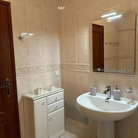 Homes Luxurious Stardust With Swimming Pool & Bbq For Family Fun Villa