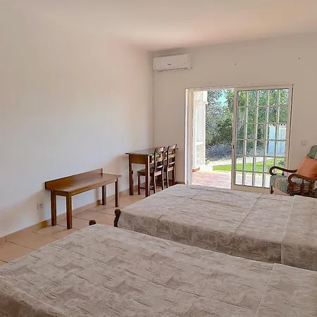 Homes Luxurious Stardust With Swimming Pool & Bbq For Family Fun * Almeijoafras