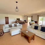 Villa Homes Luxurious Stardust With Swimming Pool & Bbq For Family Fun *