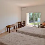 Homes Luxurious Stardust With Swimming Pool & Bbq For Family Fun * Almeijoafras