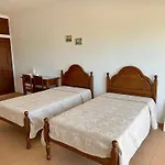 Homes Luxurious Stardust With Swimming Pool & Bbq For Family Fun *