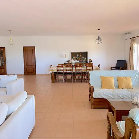 Homes Luxurious Stardust With Swimming Pool & Bbq For Family Fun Almeijoafras