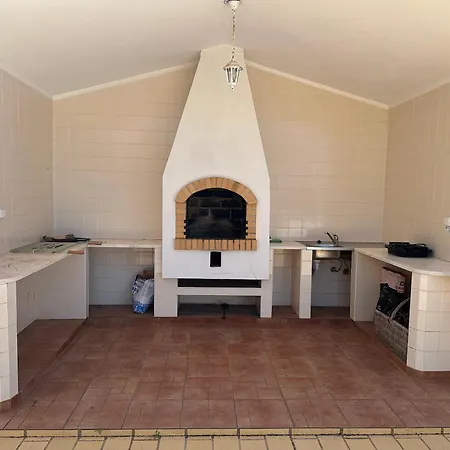 Willa Homes Luxurious Stardust With Swimming Pool & Bbq For Family Fun Almeijoafras