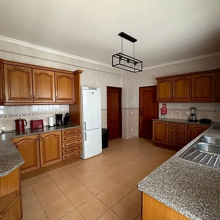 Homes Luxurious Stardust With Swimming Pool & Bbq For Family Fun Willa